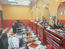 -Devilhands Barbershop男士理容店