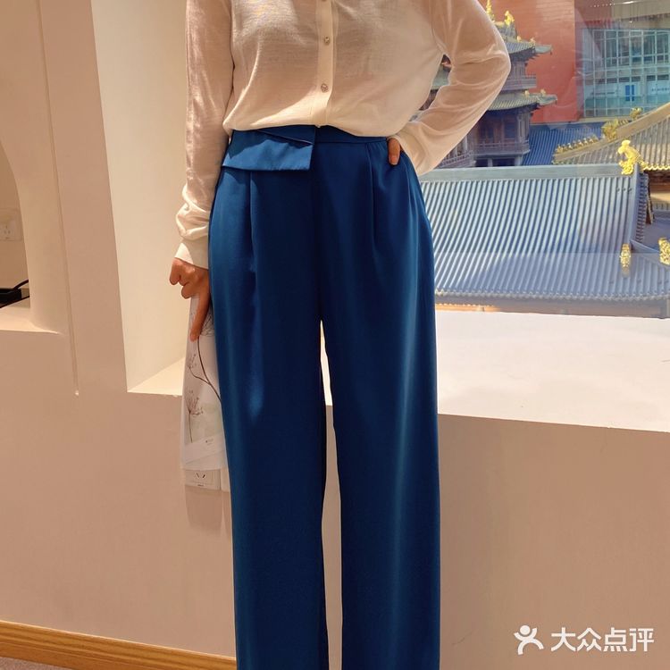 人啊，一旦看到了大海，就不再满足于湖泊的世界
