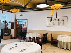 -品香菜馆(旗峰路中侨大厦店)