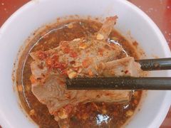 -老石黑山羊毛驴肉火锅(金凯广场店)