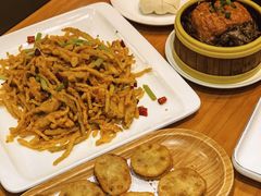-莲餐厅·湖北菜·潜江小龙虾店(愚园路店)