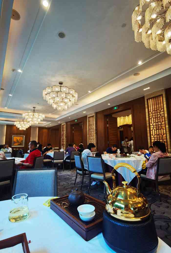 白天鹅宾馆·宏图府餐厅