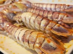 -三亚火车头万人海鲜广场