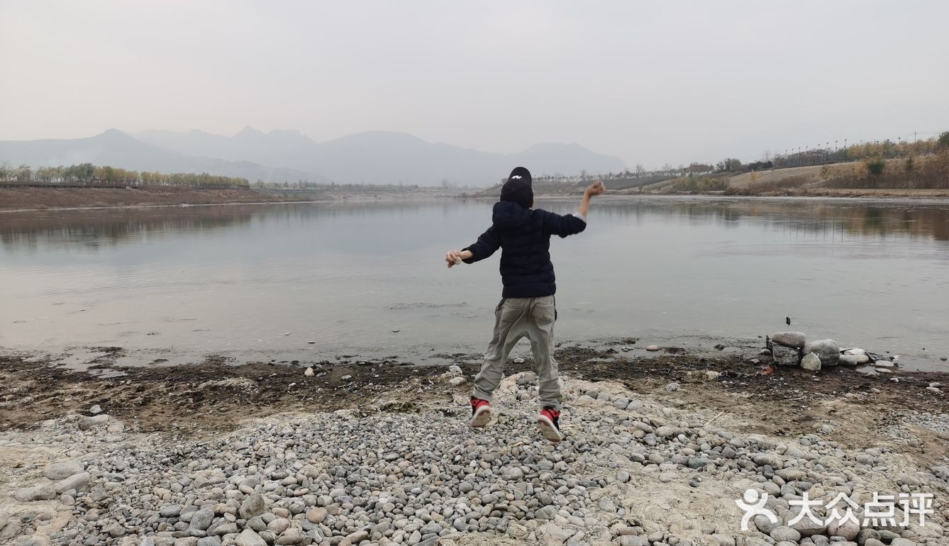 到了小院果然超出预期，房间很大