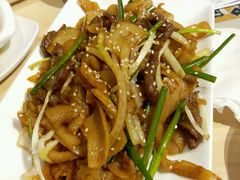 干炒牛河-避风塘(百联东郊店)