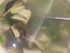 -三姐妹·海鲜大排档