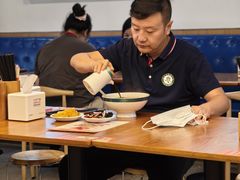 -小灶派· 地道兰州牛肉面(宏发大厦店)