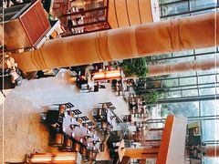 -松山湖凯悦酒店·Café自助餐厅·周末火舞秀表演