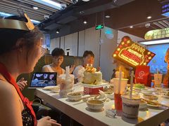 -海底捞火锅(威高广场店)