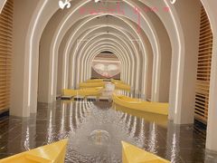 -涨巢·潮玩水疗局