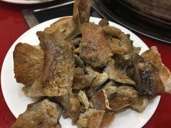 -东巴谷野生菌火锅餐厅