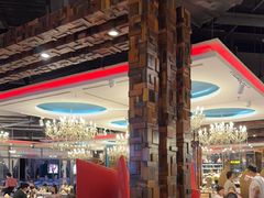 -四海一家自助餐(益田假日广场店)