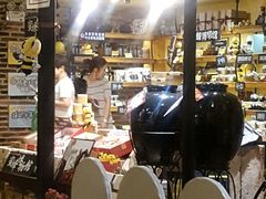 -蜜蜂家的红茶馆(华府店)