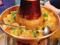 云南土司铜锅油焖鸡-雀舞云南菜(天津天河城购物中心店)