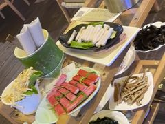 -二荆条·蜀鲜汇城市森林火锅