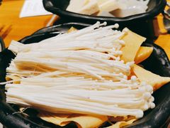 -呷哺呷哺 黄金牧场 (新中关购物中心店)