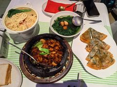 -桂满陇·蟹黄小笼汤包(中山公园店)
