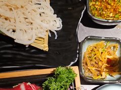 -湊湊火锅·茶憩(合生汇购物中心店)