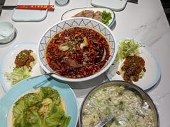 -乔家小院•非遗驴肉•本地小海鲜(滨河路店)