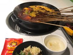 -钢管厂五区小郡肝串串香(奥克斯广场锦城万达店)