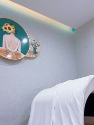 -茜茜美妍堂·华熙生物·甜朵体验中心