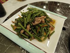 -九妹农家大铁锅东北菜(江湾店)