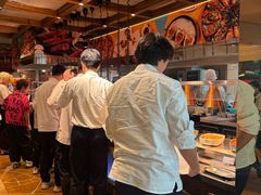 -怡咖啡海鲜自助餐厅(浦东香格里拉店)