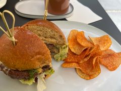 -潮一不贰·法式甜品·生日蛋糕·西式简餐(外滩店)