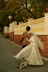 -蒙娜丽莎婚纱摄影(鲁邦店)