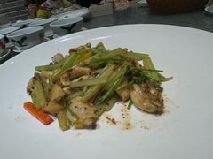 黑松露芹香爆鲍鱼片-猪肉婆私房菜(容桂总店)