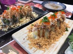 招牌榴莲焗三文鱼卷-千和日本料理(龍坪天虹店)
