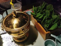 -卢大鲜鱼头捞饭(美利广场店)
