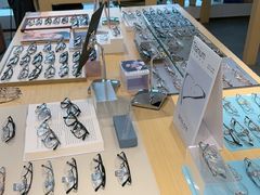 -Eziwish眼镜·蔡司授权店