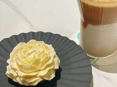 -潮一不贰·法式甜品·生日蛋糕·西式简餐(外滩店)