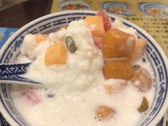 招牌手工芋圆系列-广信牛奶甜品世家(台东店)