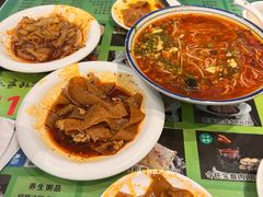 岐山擀面皮-令氏家外家周秦食府(高新店)