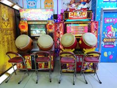 -星悦蓝海欢乐园(石路天虹店)