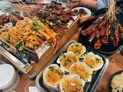 -陈员外正宗夹江烧烤(广福路店)
