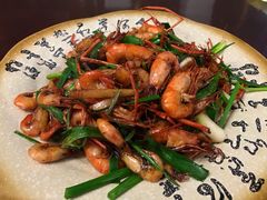 葱爆河虾-75幢私房菜馆