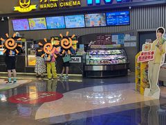 -万达广场(临港店)