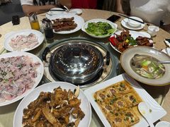 -红日饭店(裕隆三路店)