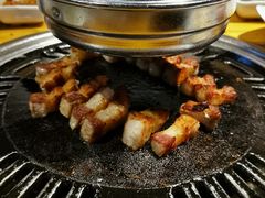 -唯成•韩国炭火烤肉 유성고기