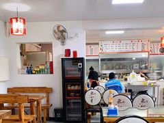 大堂-门框胡同百年卤煮(杨庄路店)