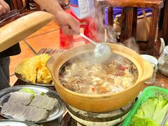 -威邵鸡煲(西华路总店)