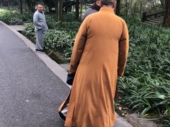 -峨眉山报国寺