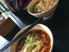 -秦云老太婆摊摊面(磁器口店)