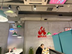 -佰人王串串香火锅(洋珠巷店)