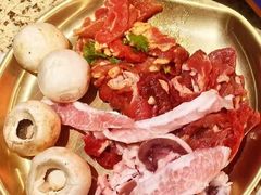 -西塔金胖胖首尔自助烤肉·街头小吃大排档