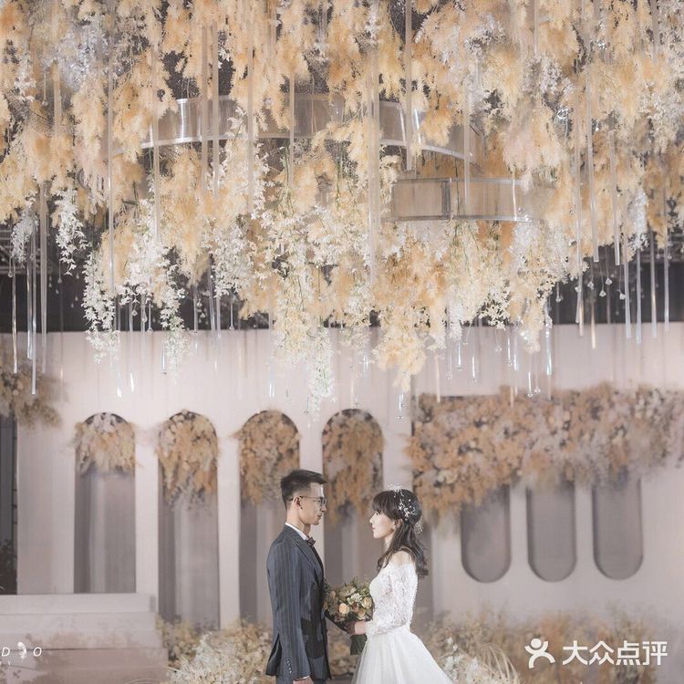 小预算，简约香槟泰式婚礼