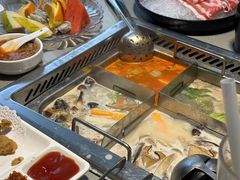 -海底捞火锅(杭州滨江九宜城店)